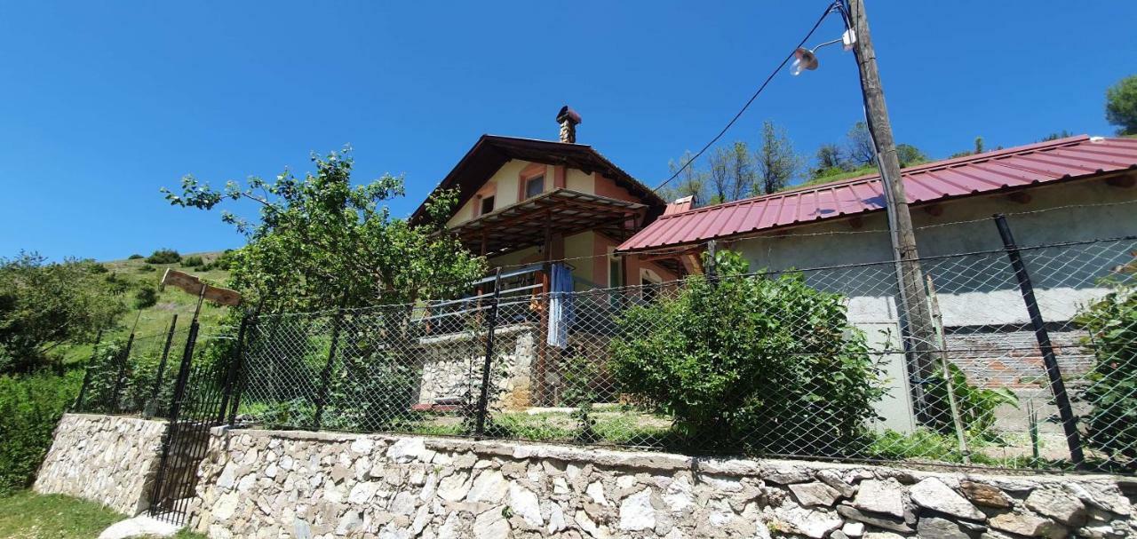 Villa Vrben Экстерьер фото